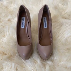 Steve Madden Dejavu heel size 6.5